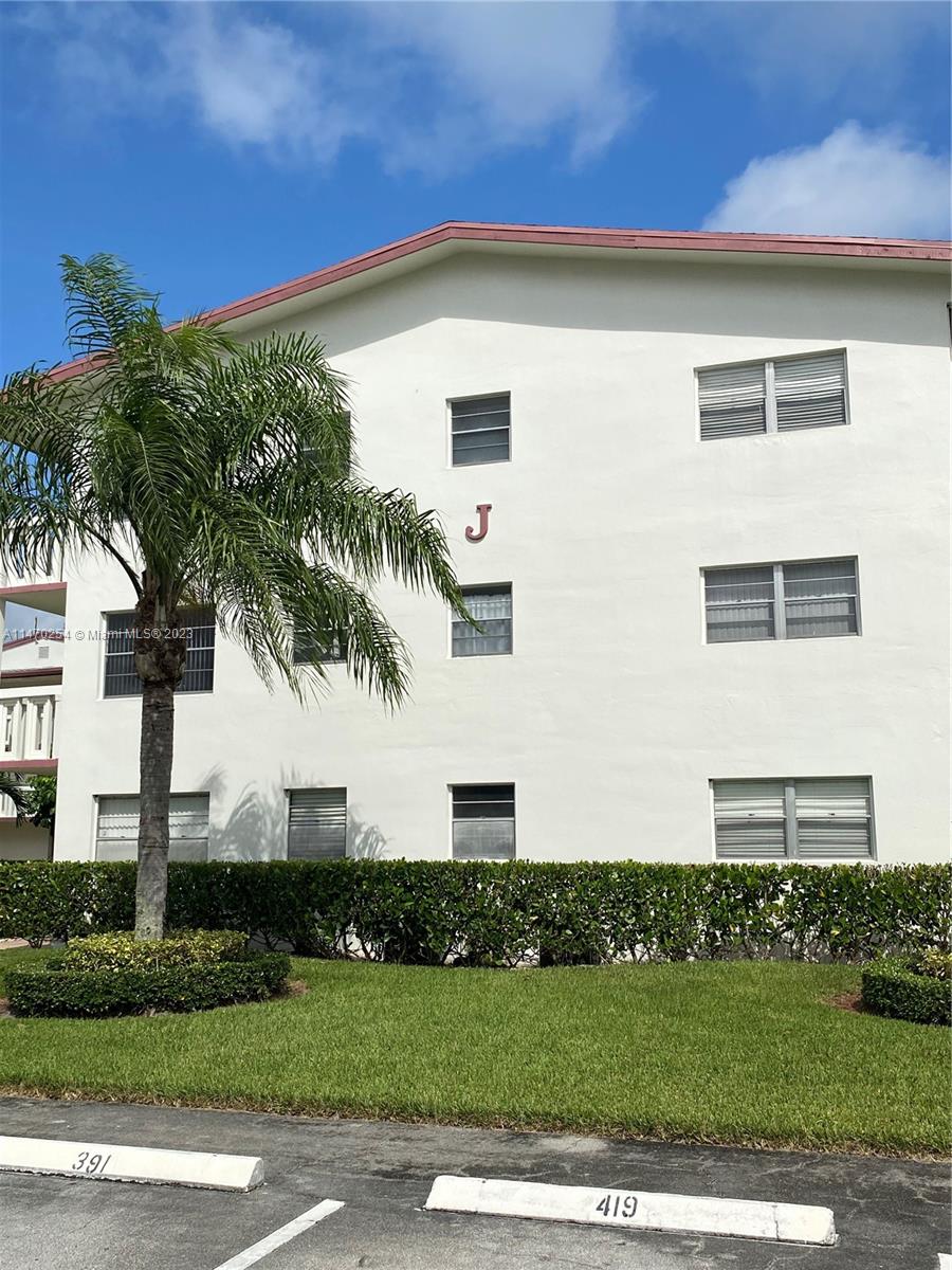 385 Fanshaw, Unit J385 Boca Raton, FL 33434 - Photo 4 of 22