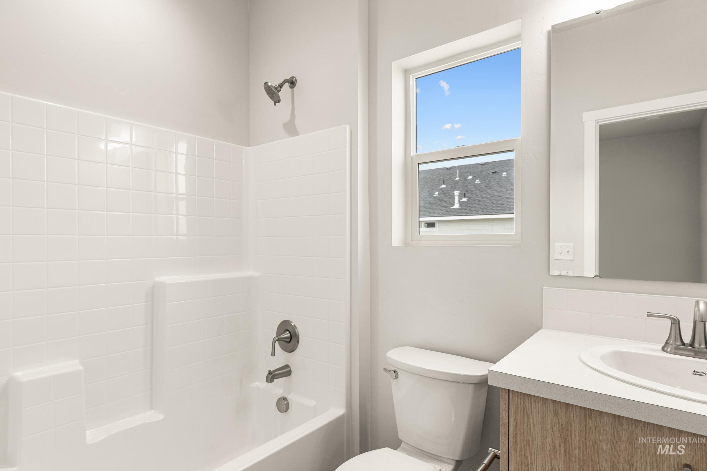 13688 Redway Court Caldwell, ID 83607 - Photo 18 of 26 Full bath featuring vanity and shower / tub combination