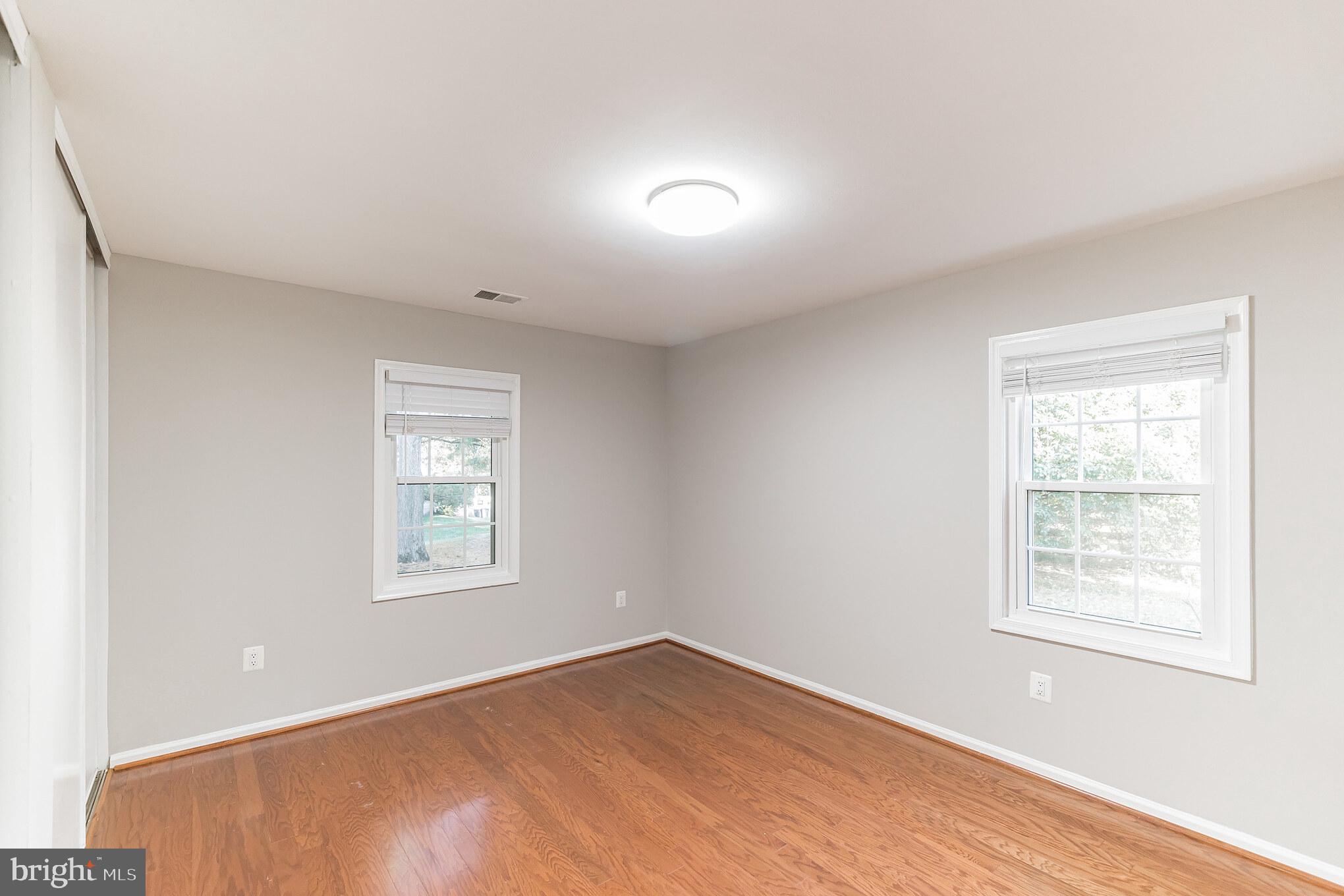 2840 Edgelea Road Vienna, VA 22181 - Photo 24 of 29 Gallery Image 24