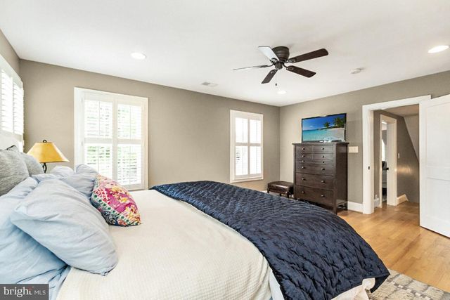 $1,565,000 | 1 West Mason Avenue, Alexandria, VA 22301