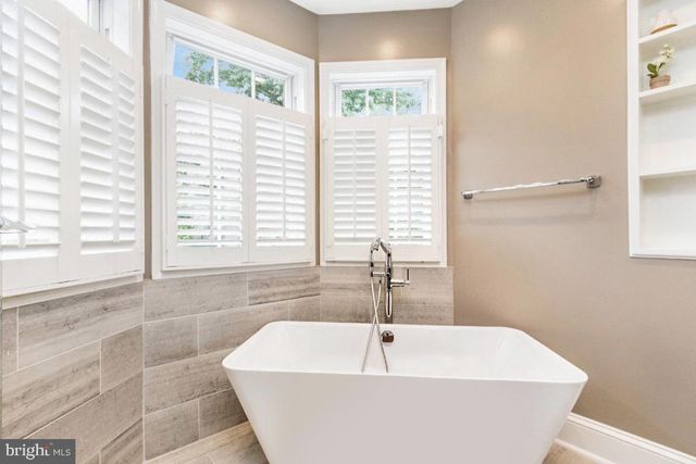 $1,565,000 | 1 West Mason Avenue, Alexandria, VA 22301