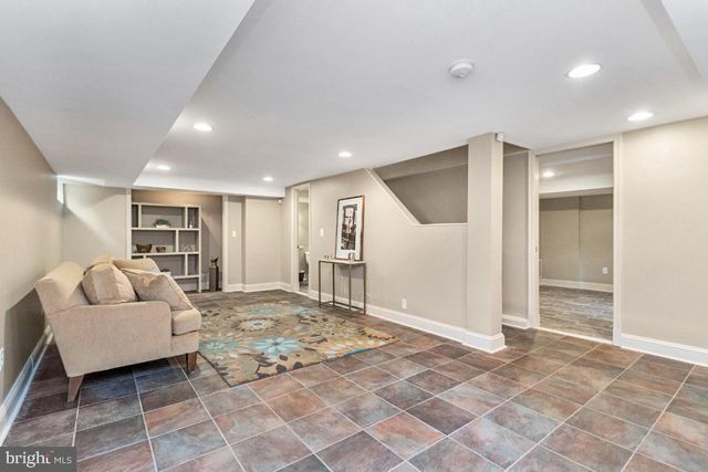 $1,565,000 | 1 West Mason Avenue, Alexandria, VA 22301