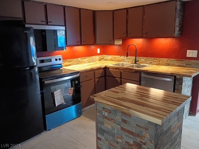 510 East Simkins Road Pahrump, NV 89060 - Photo 5 of 6