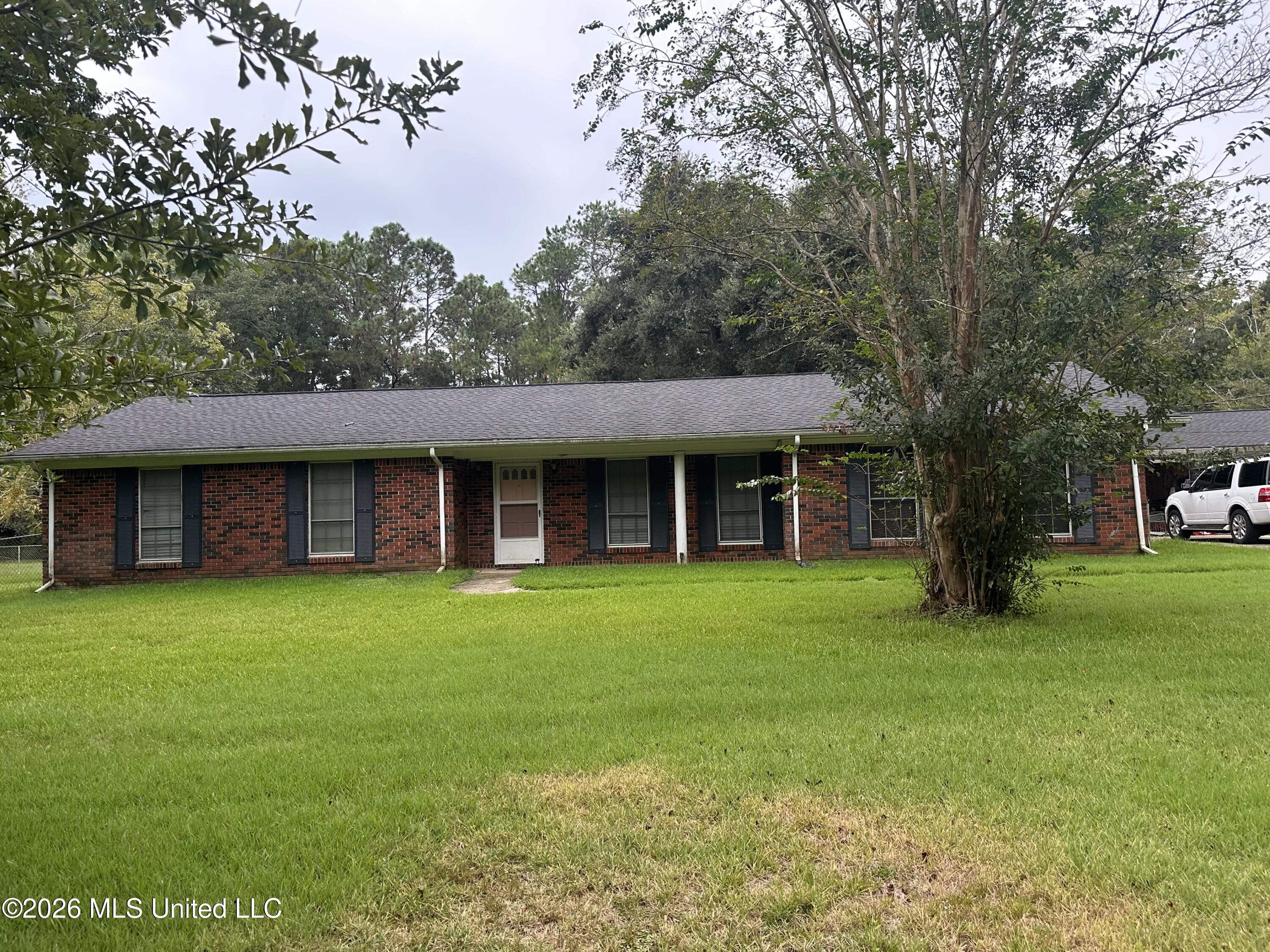 2201 Guillotteville Road Gautier, MS 39553 - Photo 1 of 6 IMG_8948