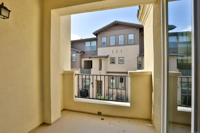 $3,700 | 1221 Via Lucero, Oceanside, CA 92056