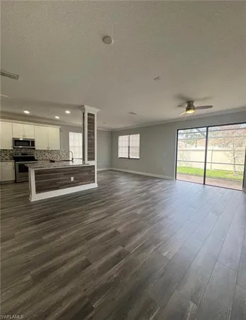 $2,700 | 7614 Bristol Circle, Naples, FL 34120