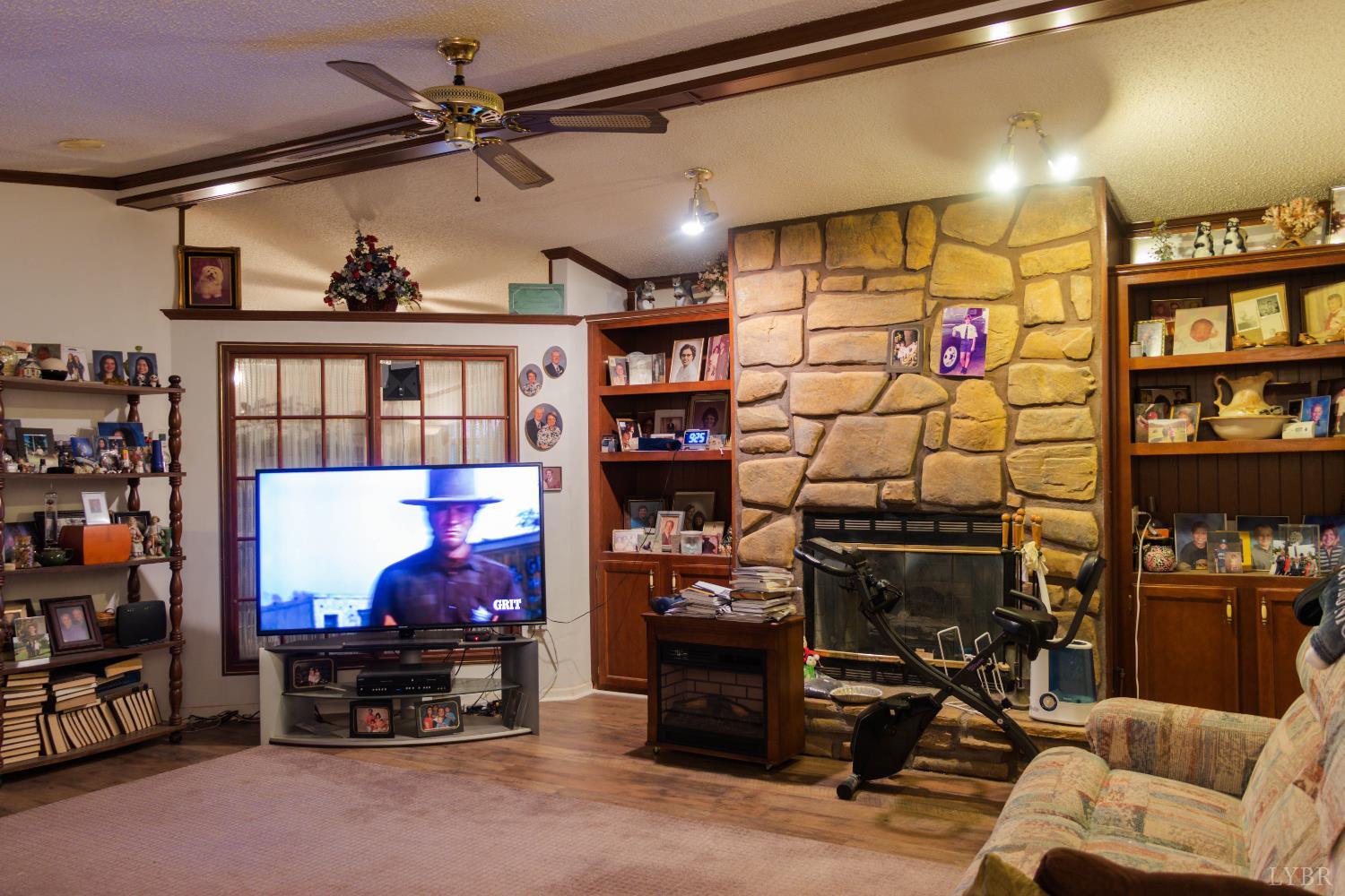 3160 Owens Mill Road Gretna, VA 24557 - Photo 12 of 59