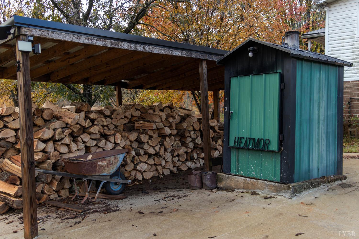 3160 Owens Mill Road Gretna, VA 24557 - Photo 37 of 59