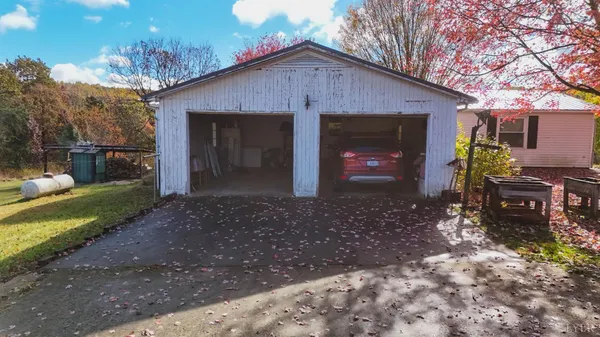 $299,000 | 3160 Owens Mill Road, Gretna, VA 24557