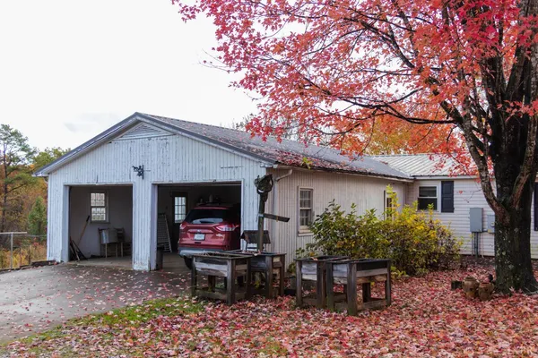 $299,000 | 3160 Owens Mill Road, Gretna, VA 24557