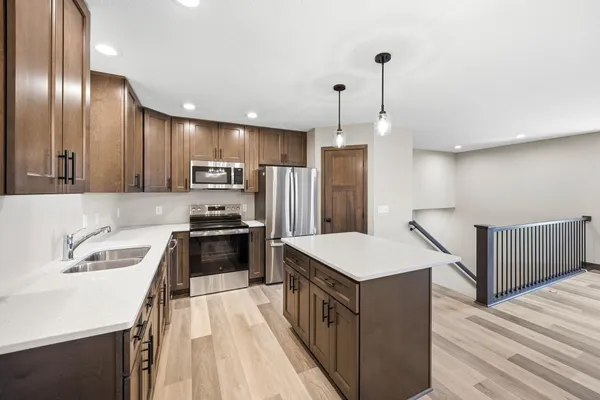 $359,900 | 800 Texas Avenue Northwest, Hutchinson, MN 55350