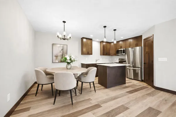 $359,900 | 800 Texas Avenue Northwest, Hutchinson, MN 55350