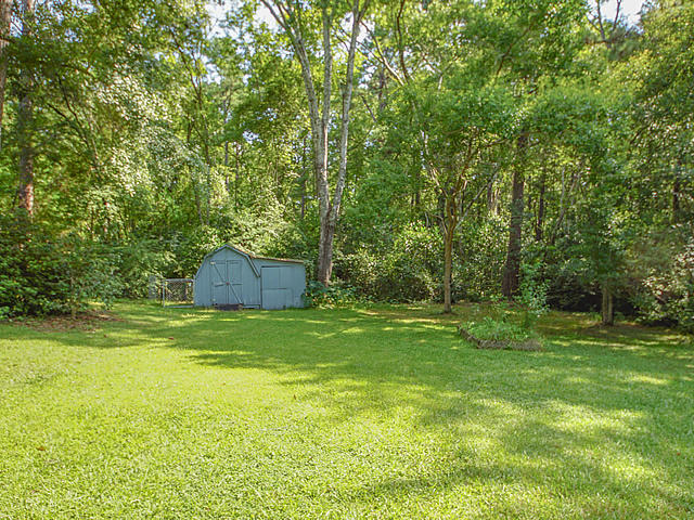 207 County Rd S-18-505 Summerville, SC 29485 - Photo 33 of 41 31