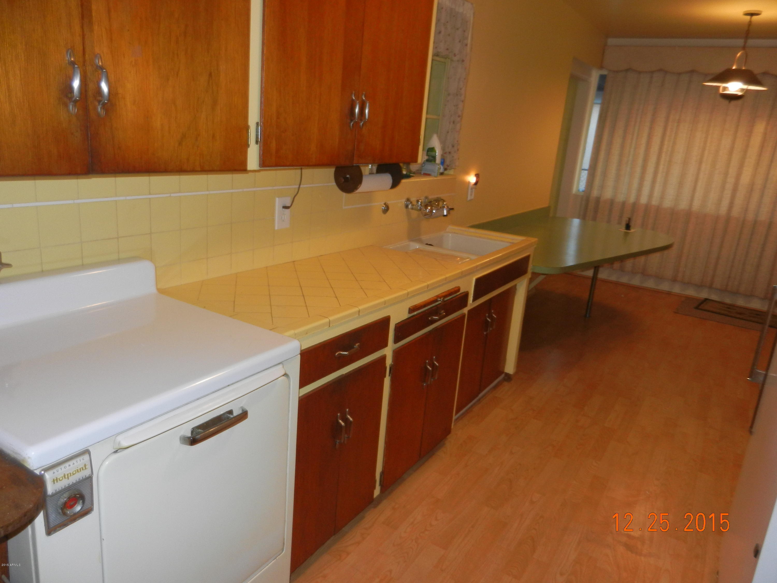 1848 East Coronado Road Phoenix, AZ 85006 - Photo 5 of 18 Kitchen