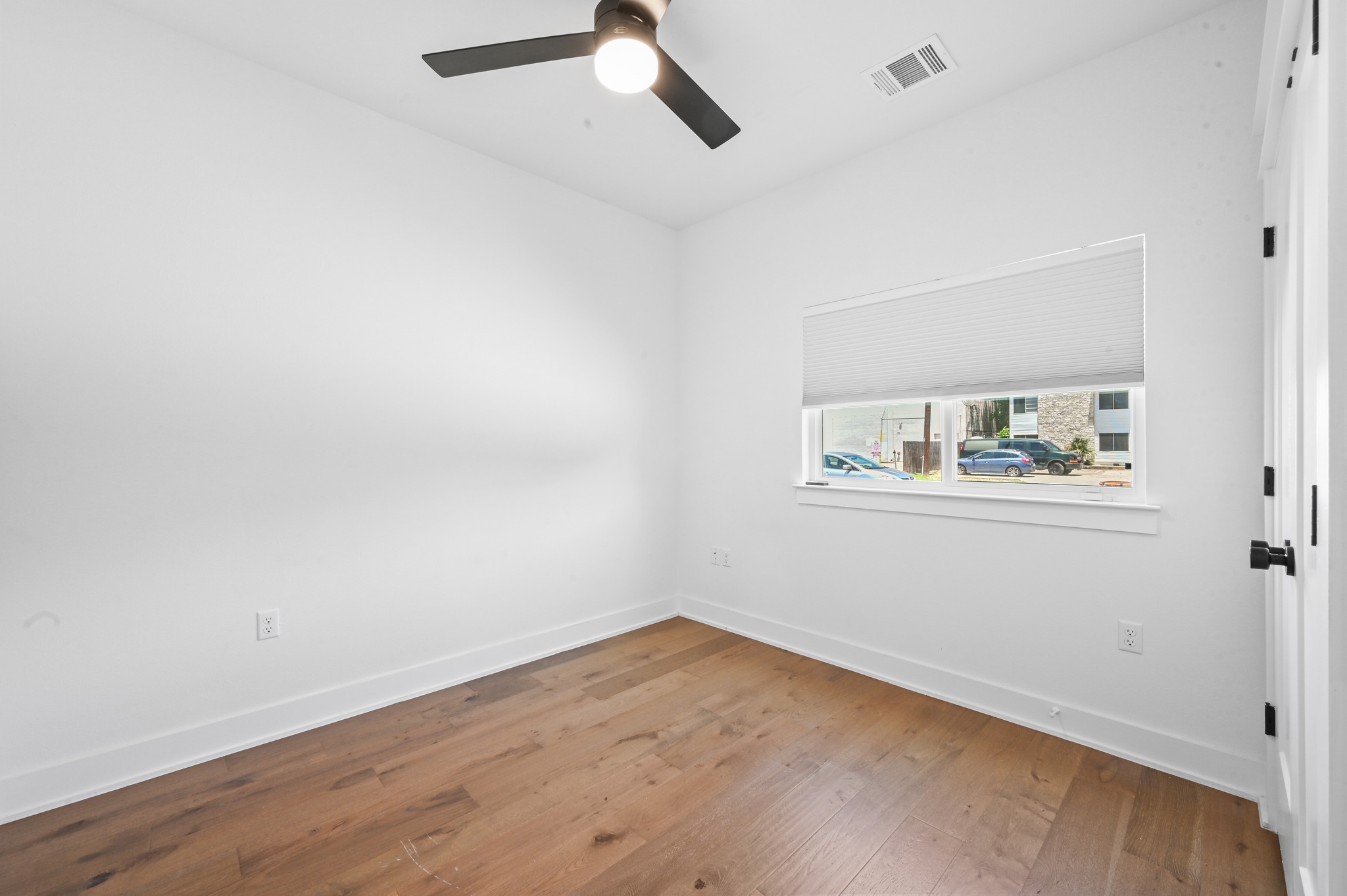 1409 Casey Street, Unit B Austin, TX 78704 - Photo 11 of 27
