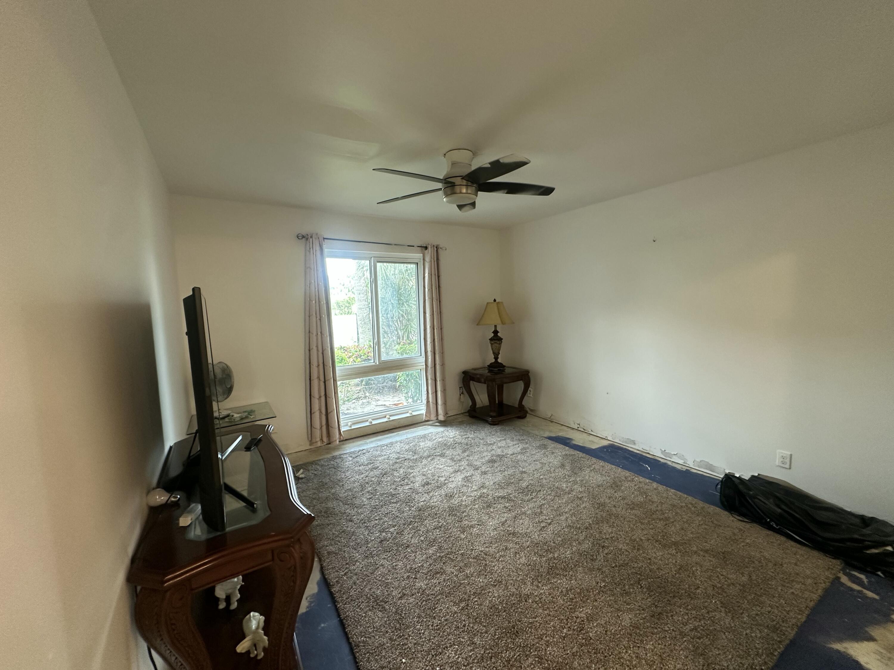 744 Lago Road Delray Beach, FL 33445 - Photo 15 of 25 IMG_5049