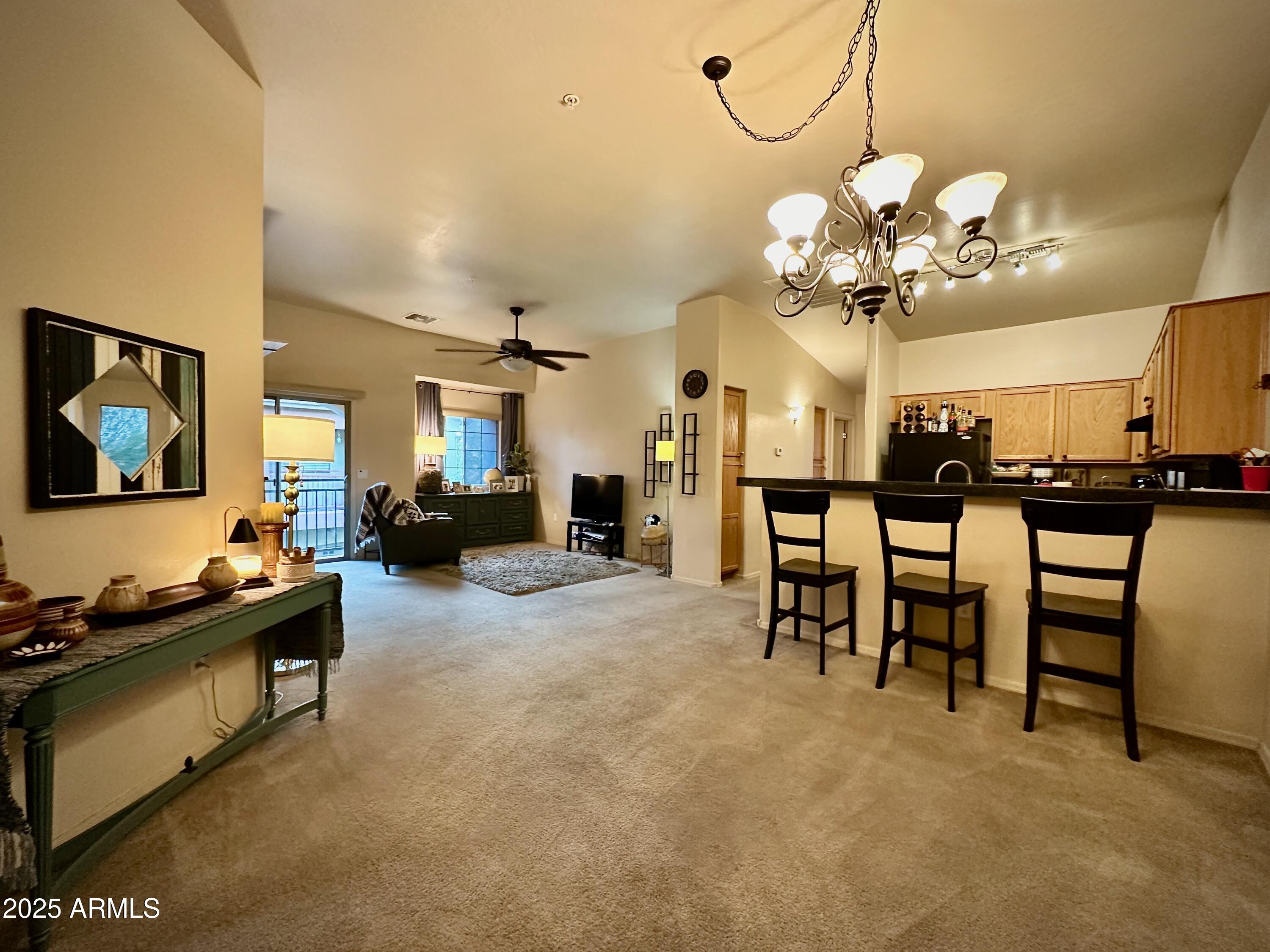 2150 East Bell Road, Unit 1113 Phoenix, AZ 85022 - Photo 5 of 5 living room:dining space