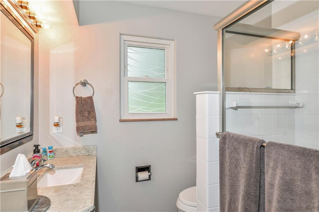 7034 Spring Mill Road Indianapolis, IN 46260 - Photo 14 of 29 Gallery Image 14