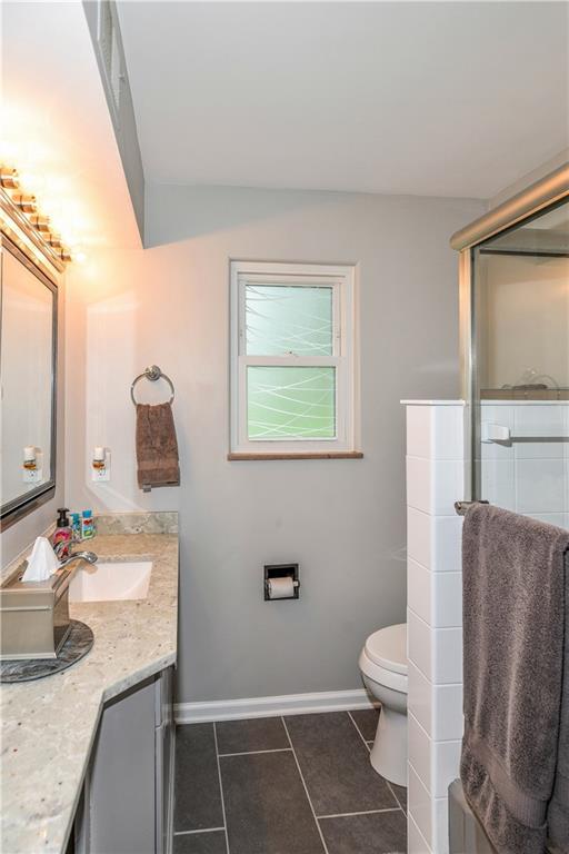 7034 Spring Mill Road Indianapolis, IN 46260 - Photo 15 of 29 Gallery Image 15