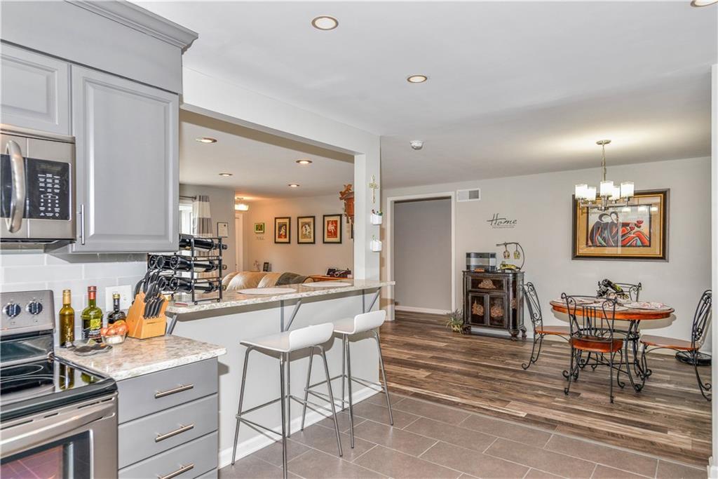 7034 Spring Mill Road Indianapolis, IN 46260 - Photo 6 of 29 Gallery Image 6