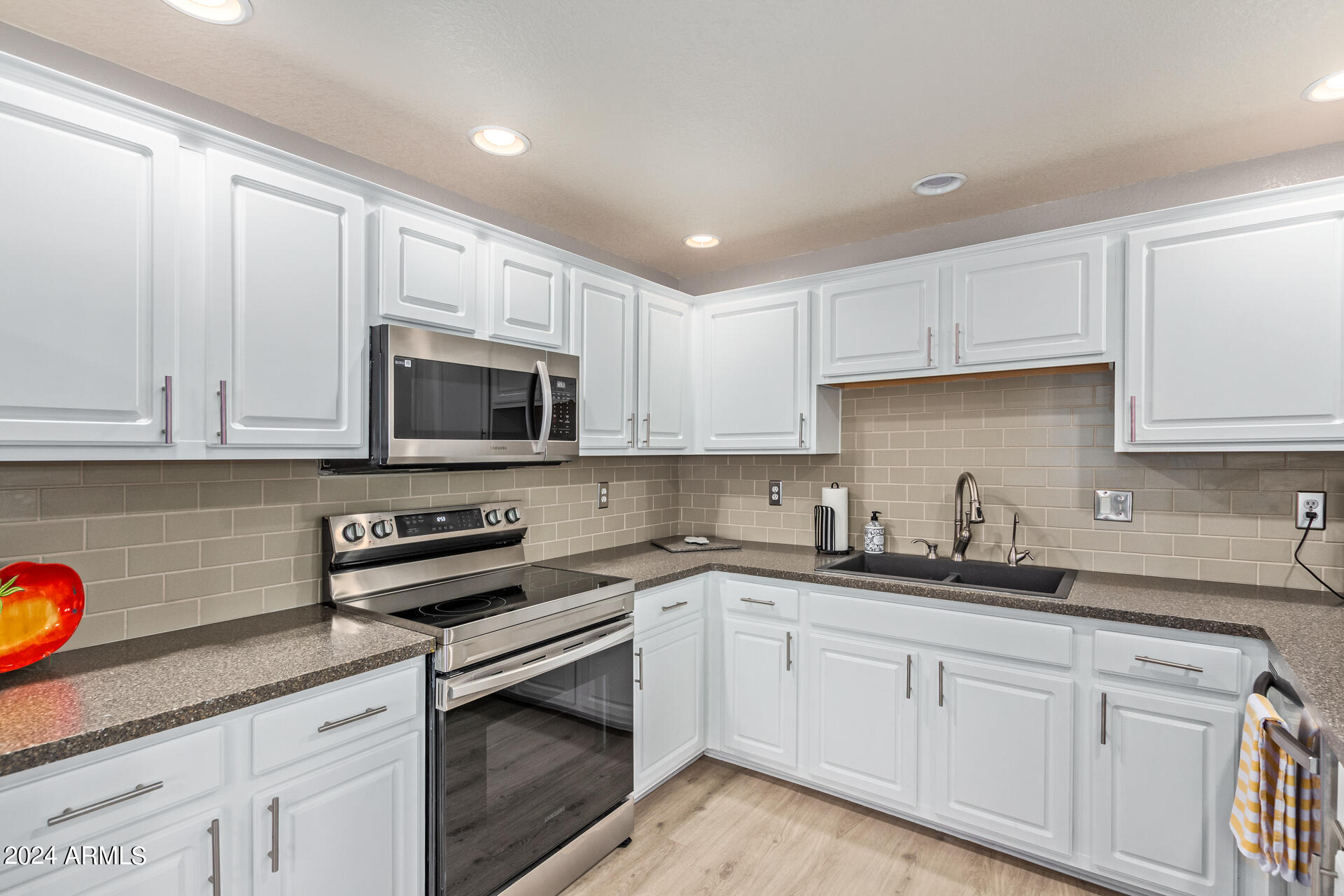 9555 East Raintree Drive, Unit 1030 Scottsdale, AZ 85260 - Photo 6 of 33 0012-12 - Raintree