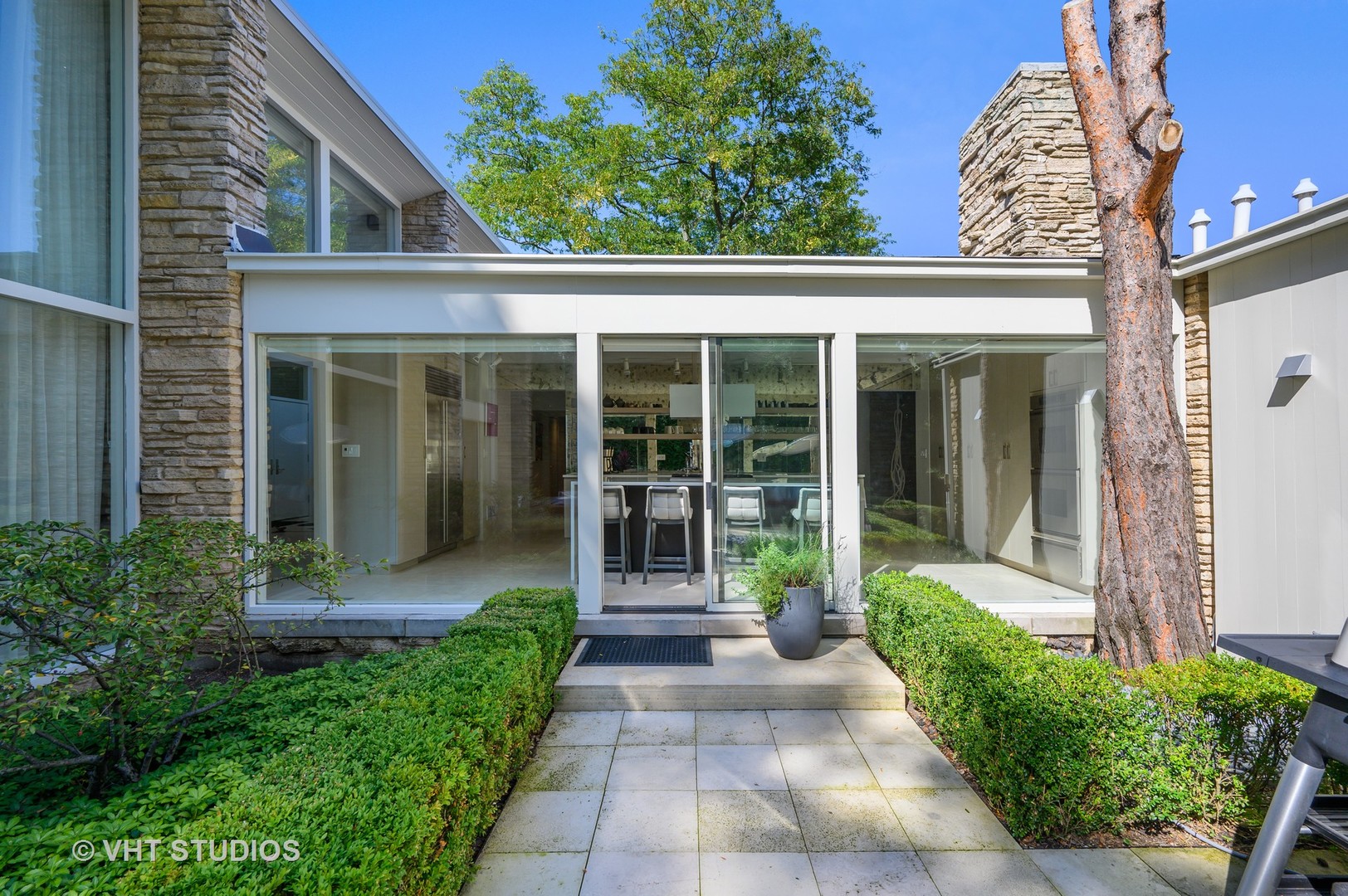 40 Longmeadow Road Winnetka, IL 60093 - Photo 46 of 54