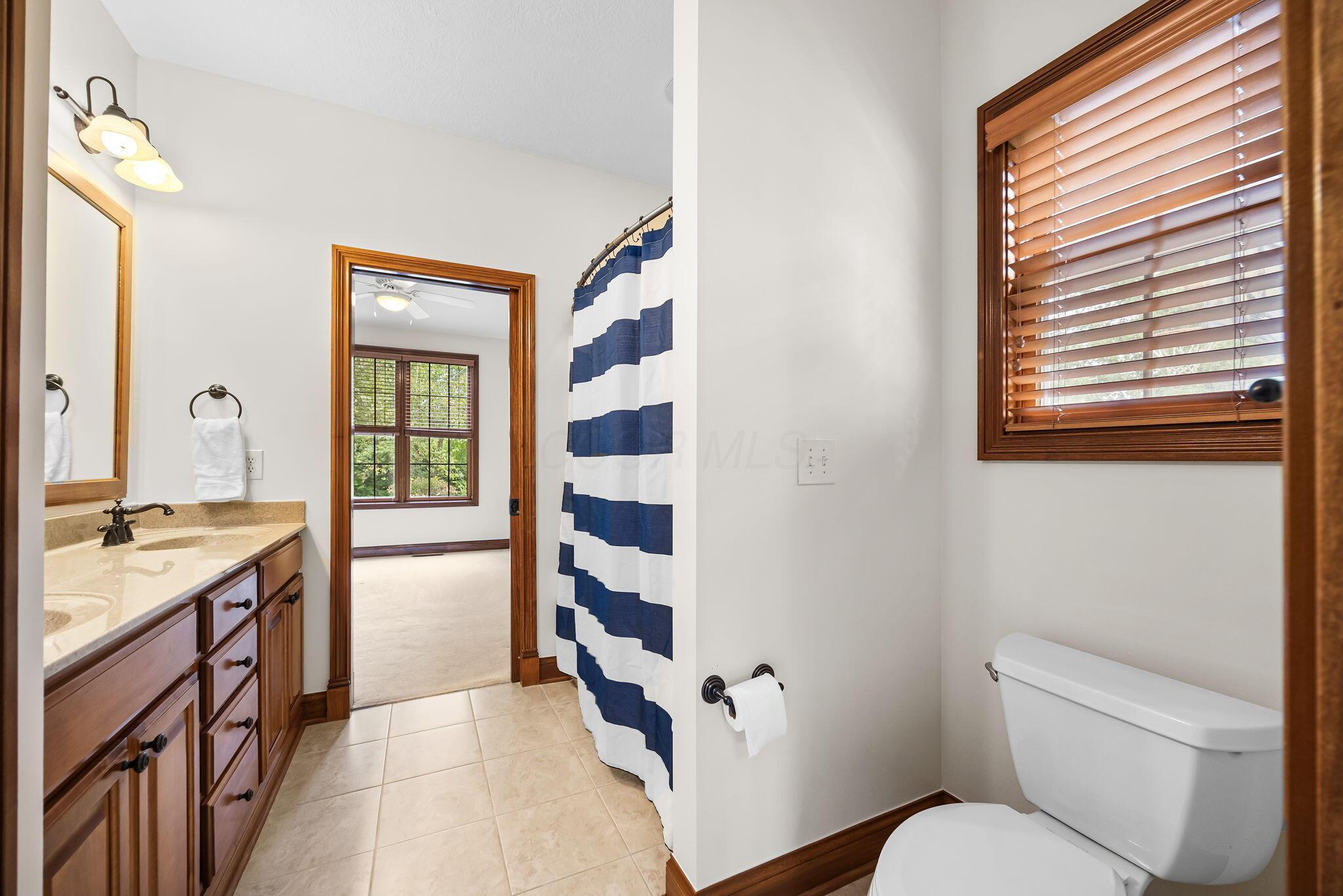 8312 Steitz Road Powell, OH 43065 - Photo 39 of 78 Bathroom accessible to bedroom 2 & 3