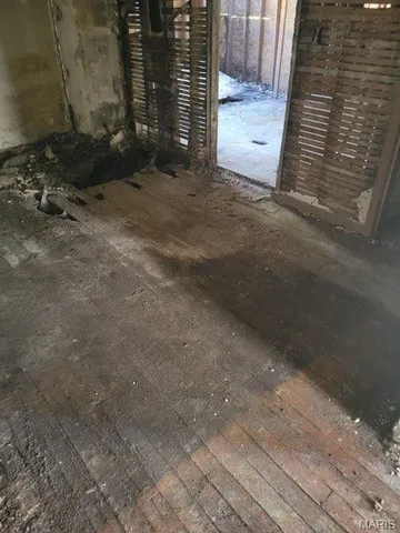 $20,000 | 2913 Renshaw Avenue, East St. Louis, IL 62205