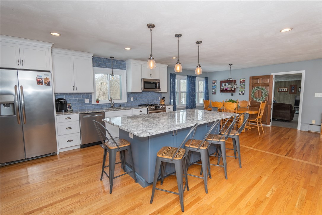 86 Pound Road Cumberland, RI 02864 - Photo 11 of 36
