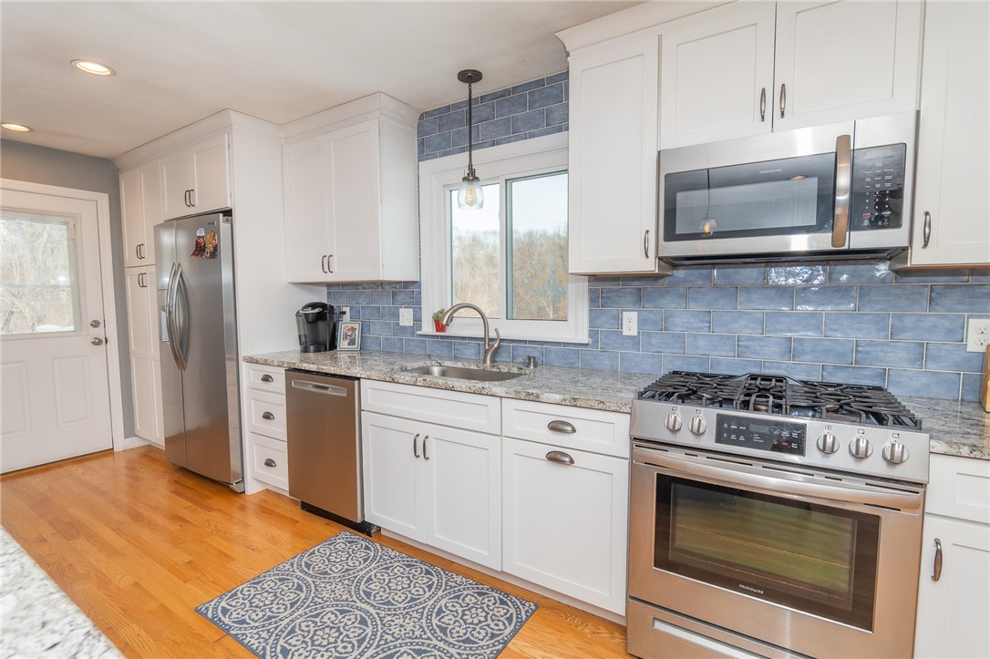 86 Pound Road Cumberland, RI 02864 - Photo 13 of 36