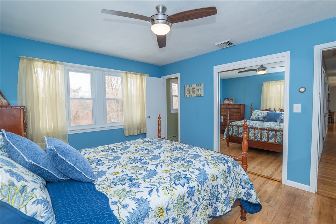 86 Pound Road Cumberland, RI 02864 - Photo 22 of 36