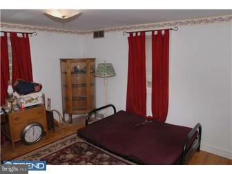 8428 Ridge Avenue Philadelphia, PA 19128 - Photo 8 of 12 Bedroom 2
