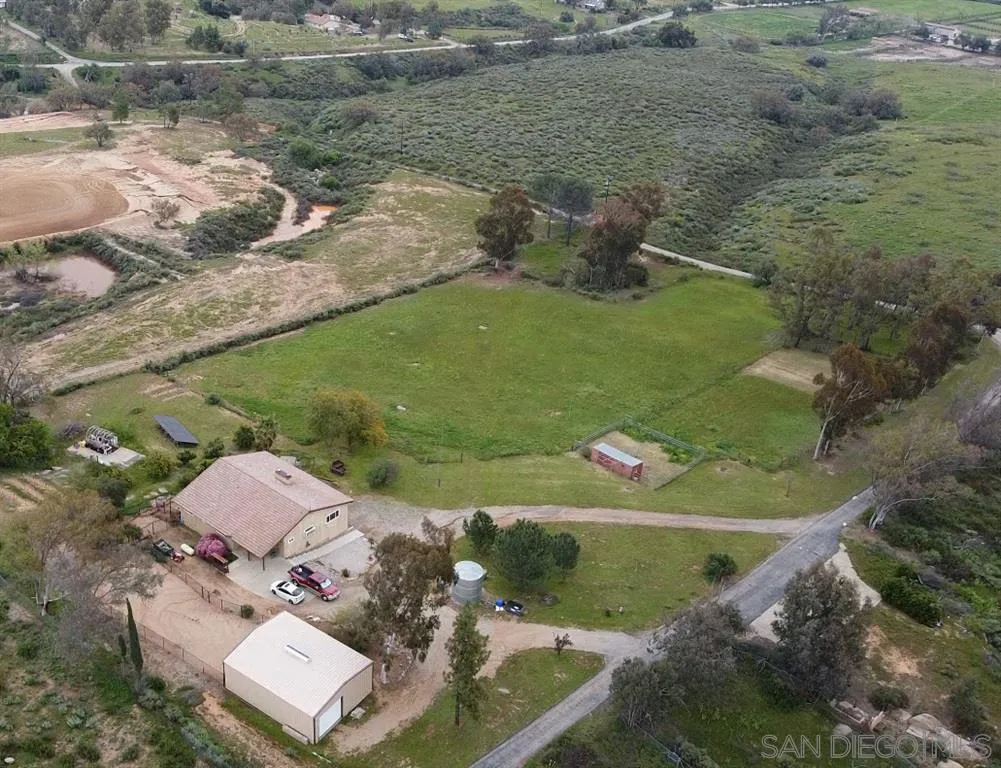 21152 Sutherland Dam Road Ramona, CA 92065 - Photo 2 of 25