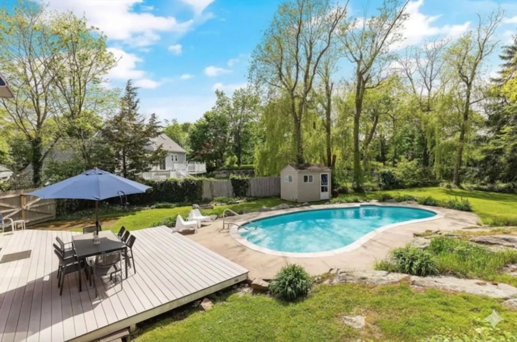 8 Marbee Road Rockport, MA 01966 - Photo 36 of 41