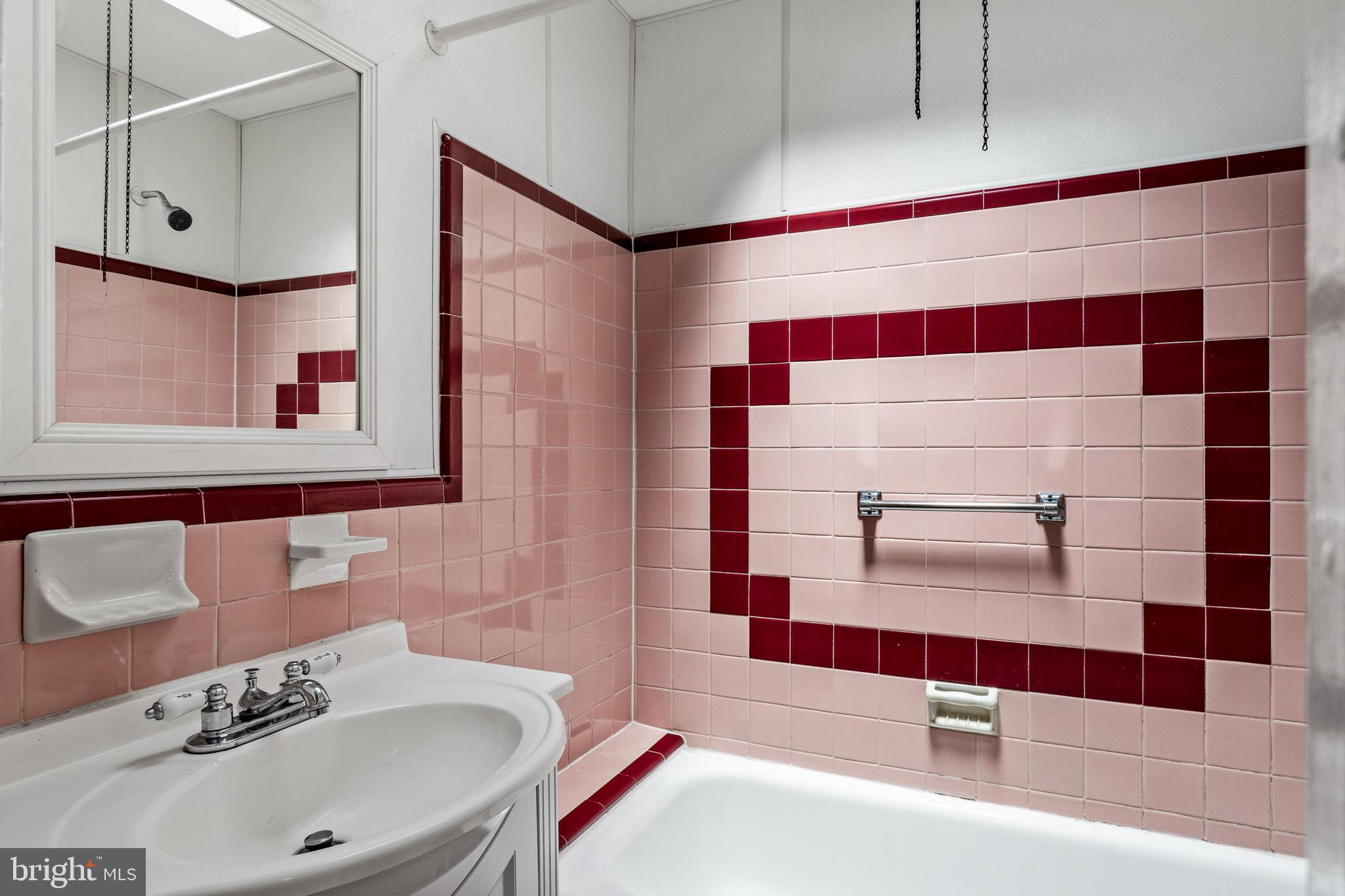 1022 Pine Road Sharon Hill, PA 19079 - Photo 12 of 20