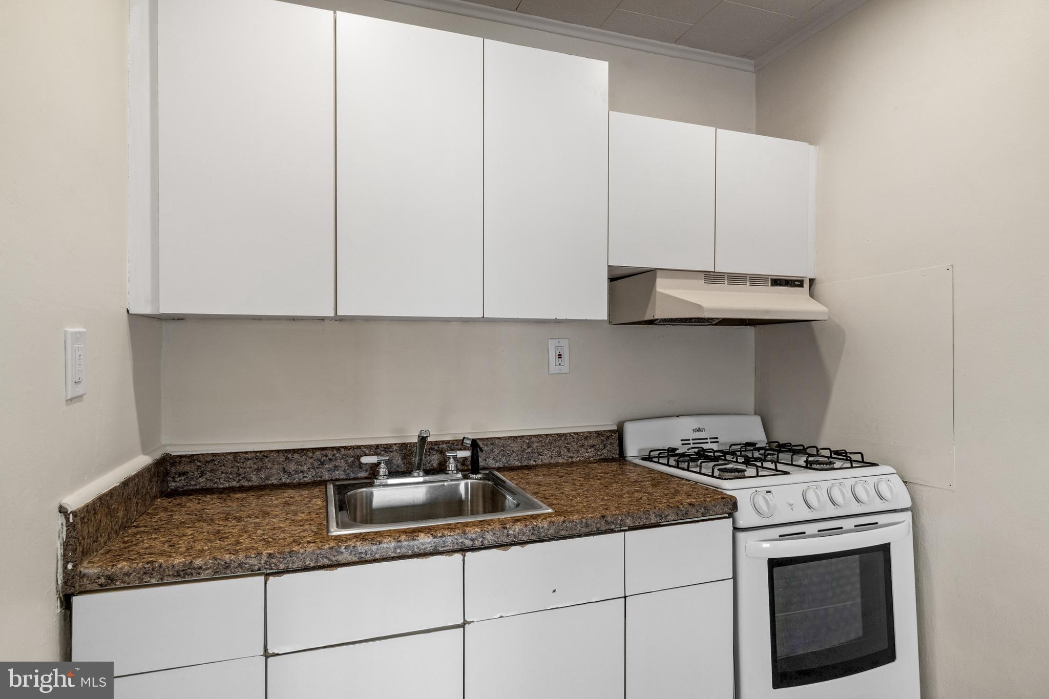 1022 Pine Road Sharon Hill, PA 19079 - Photo 9 of 20