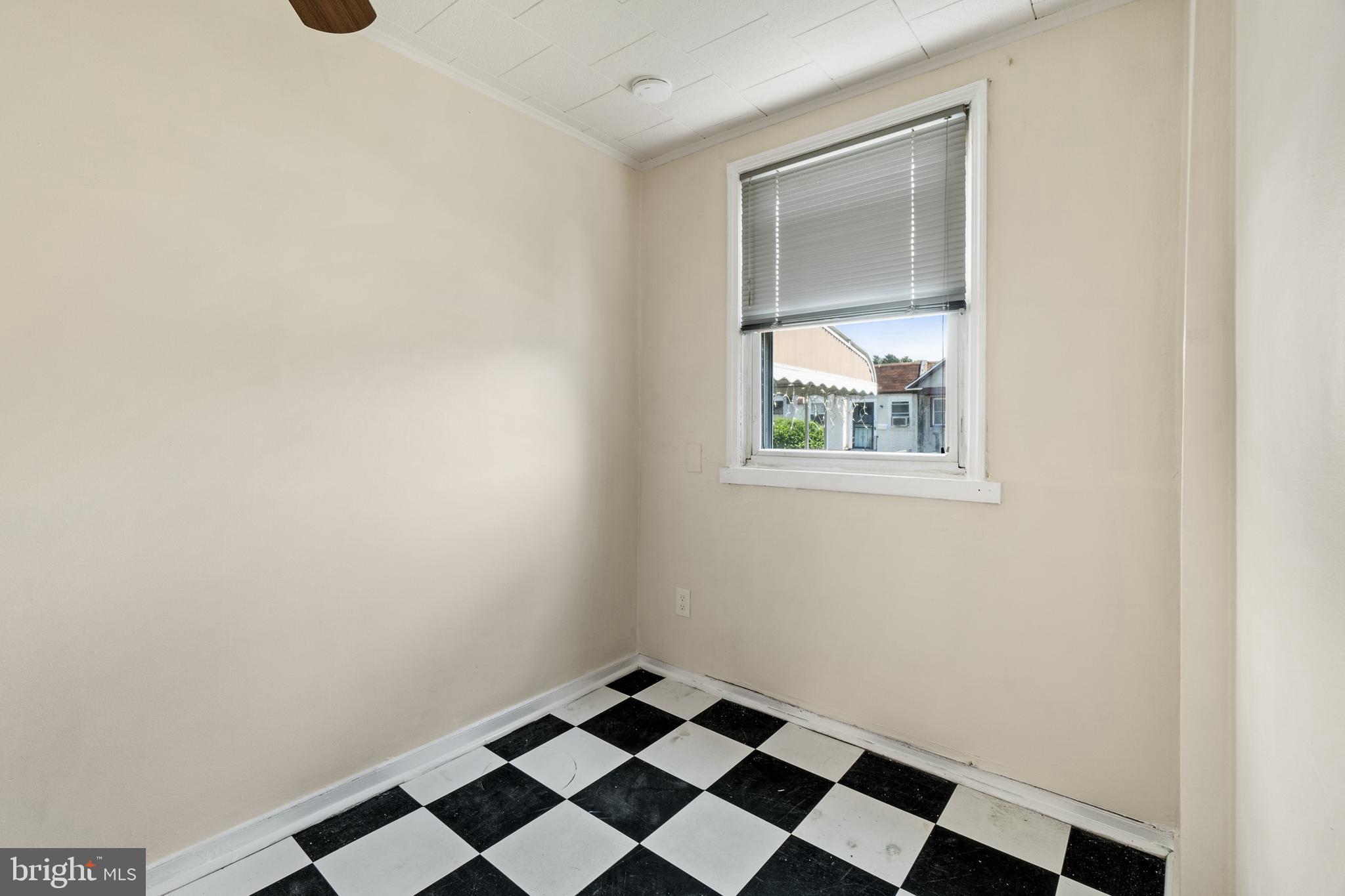 1022 Pine Road Sharon Hill, PA 19079 - Photo 10 of 20