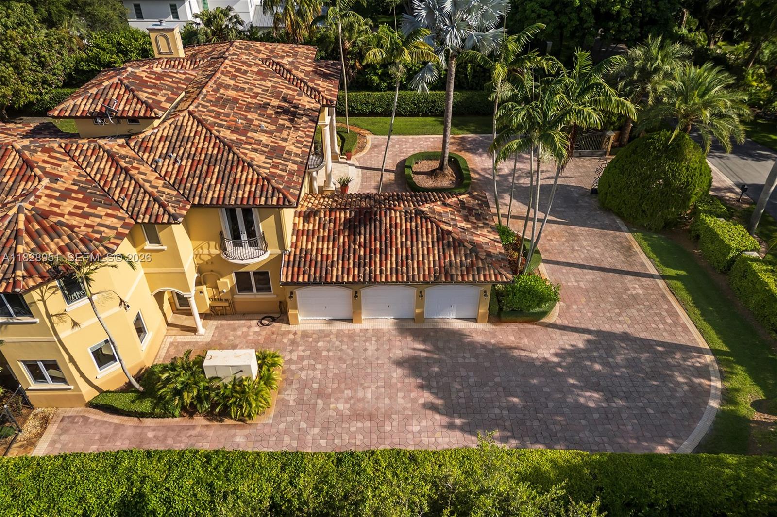 10851 Southwest 63rd Avenue Pinecrest, FL 33156 - Photo 9 of 63