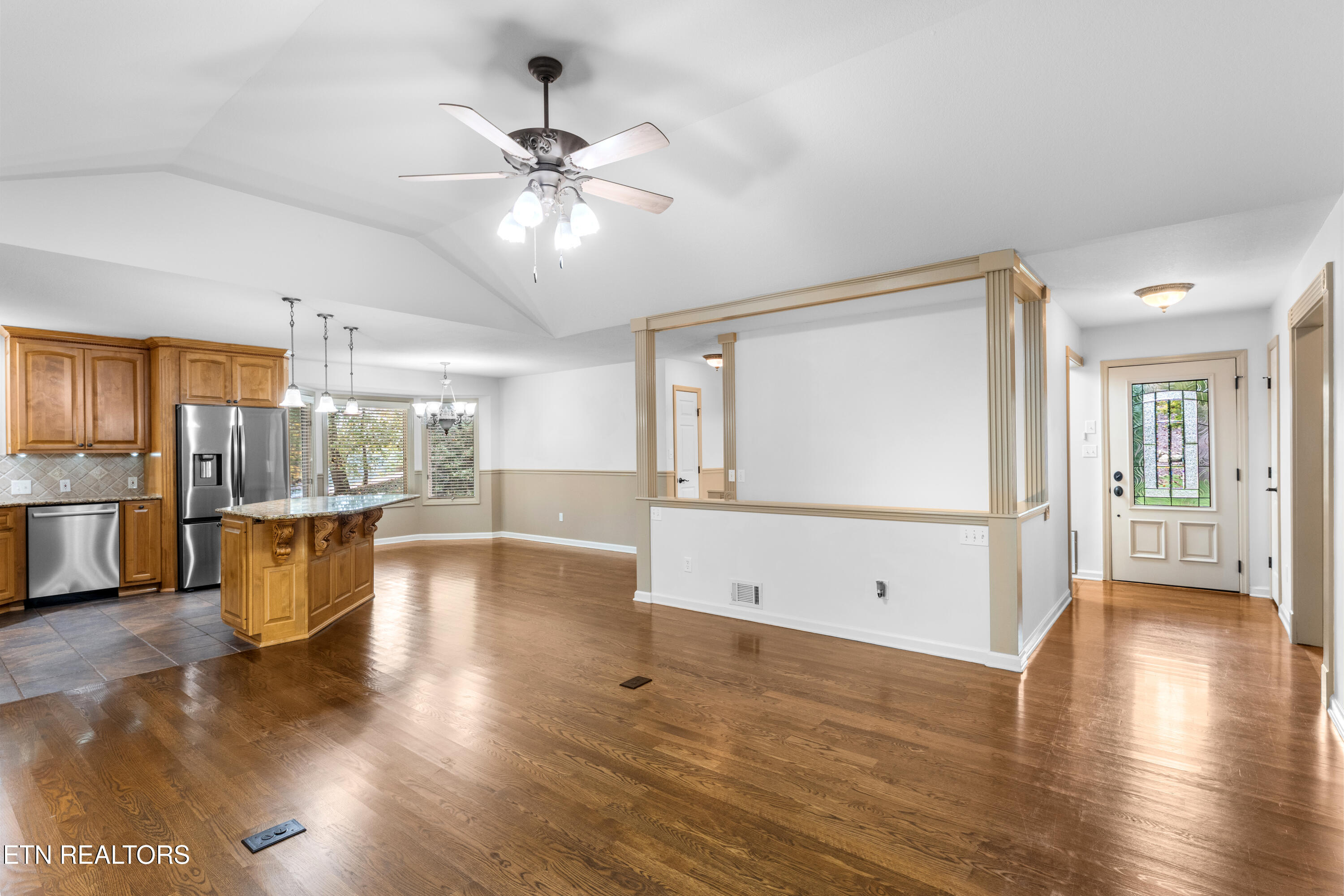 407 Tecumseh Point Loudon, TN 37774 - Photo 7 of 60 DSC09791