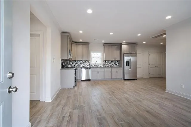 $825,000 | 8220-22 Zimpel Street, New Orleans, LA 70118