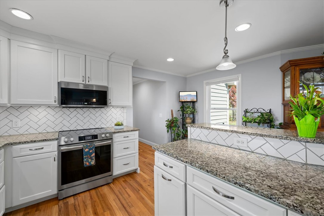 111 North Grant Road Seneca, SC 29678 - Photo 10 of 46