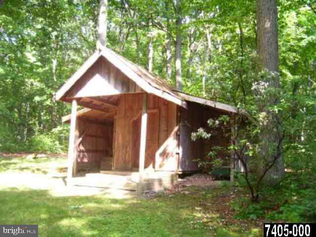 4996 Walters Hatchery Road, Unit 1 Spring Grove, PA 17362 - Photo 4 of 7