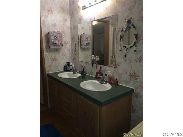 13916 Glebe Road Dewitt, VA 23840 - Photo 10 of 13 Gallery Image 10