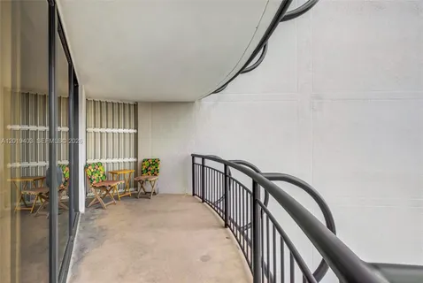 $1,750,000 | 2843 South Bayshore Drive, Unit 11F, Miami, FL 33133