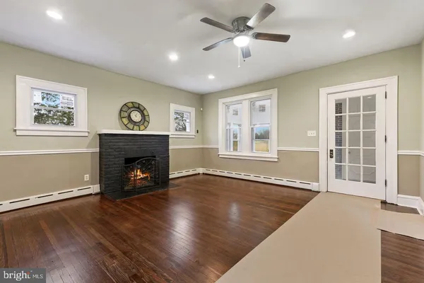 $2,950 | 120 White Horse Pike, Collingswood, NJ 08107