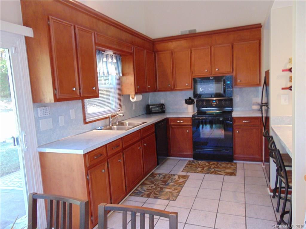 1594 Warf Road, Unit 17 Lexington, NC 27292 - Photo 7 of 23 Gallery Image 7