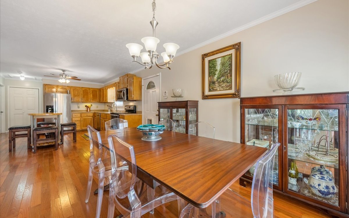 25 Brookwood Court Blue Ridge, GA 30513 - Photo 11 of 59 Additional View