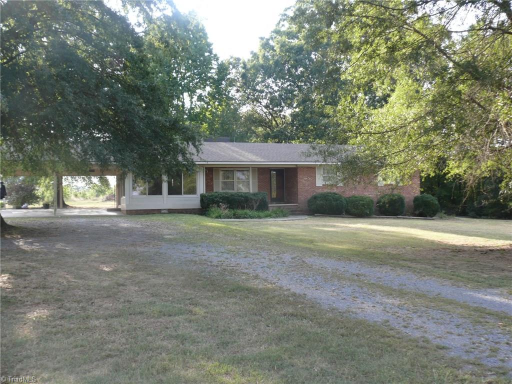 7538 Meadowbranch Road Seagrove, NC 27341 - Photo 5 of 26 Gallery Image 5
