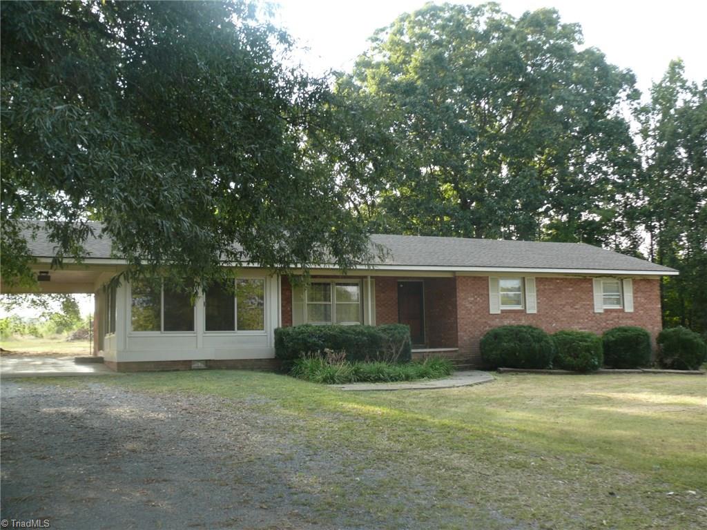 7538 Meadowbranch Road Seagrove, NC 27341 - Photo 6 of 26 Gallery Image 6