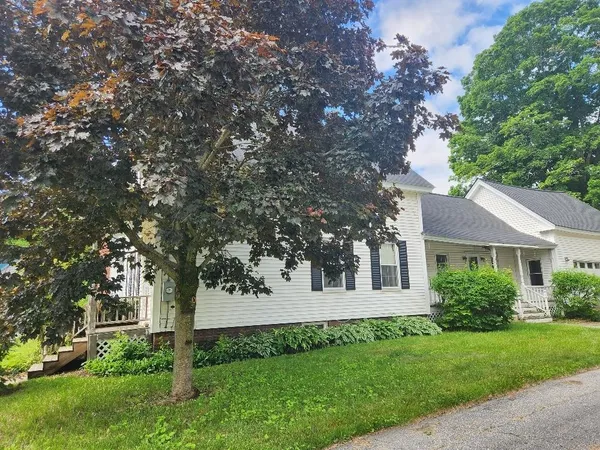 $305,000 | 21 Henry Street, Claremont, NH 03743
